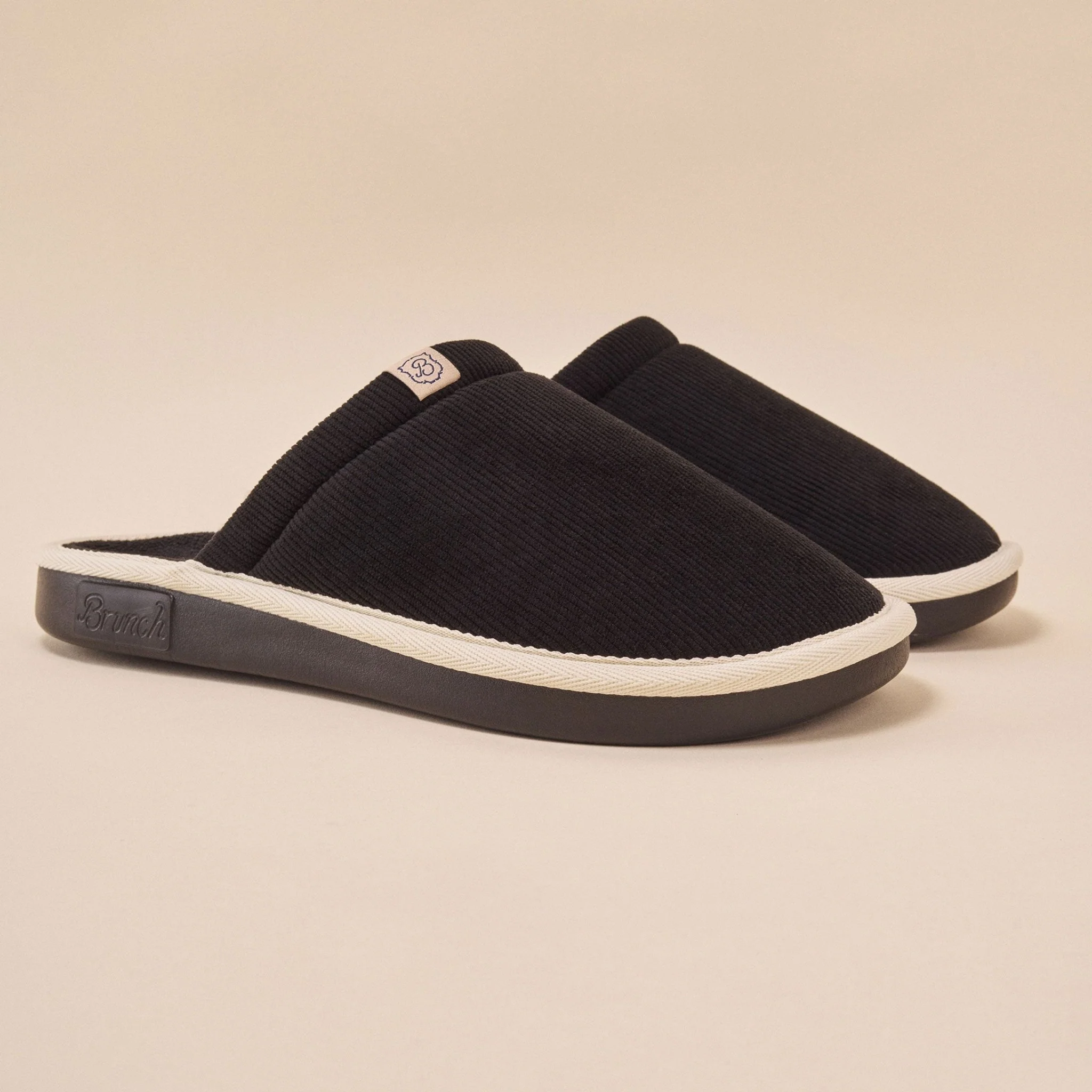 Essential - Black - Corduroy