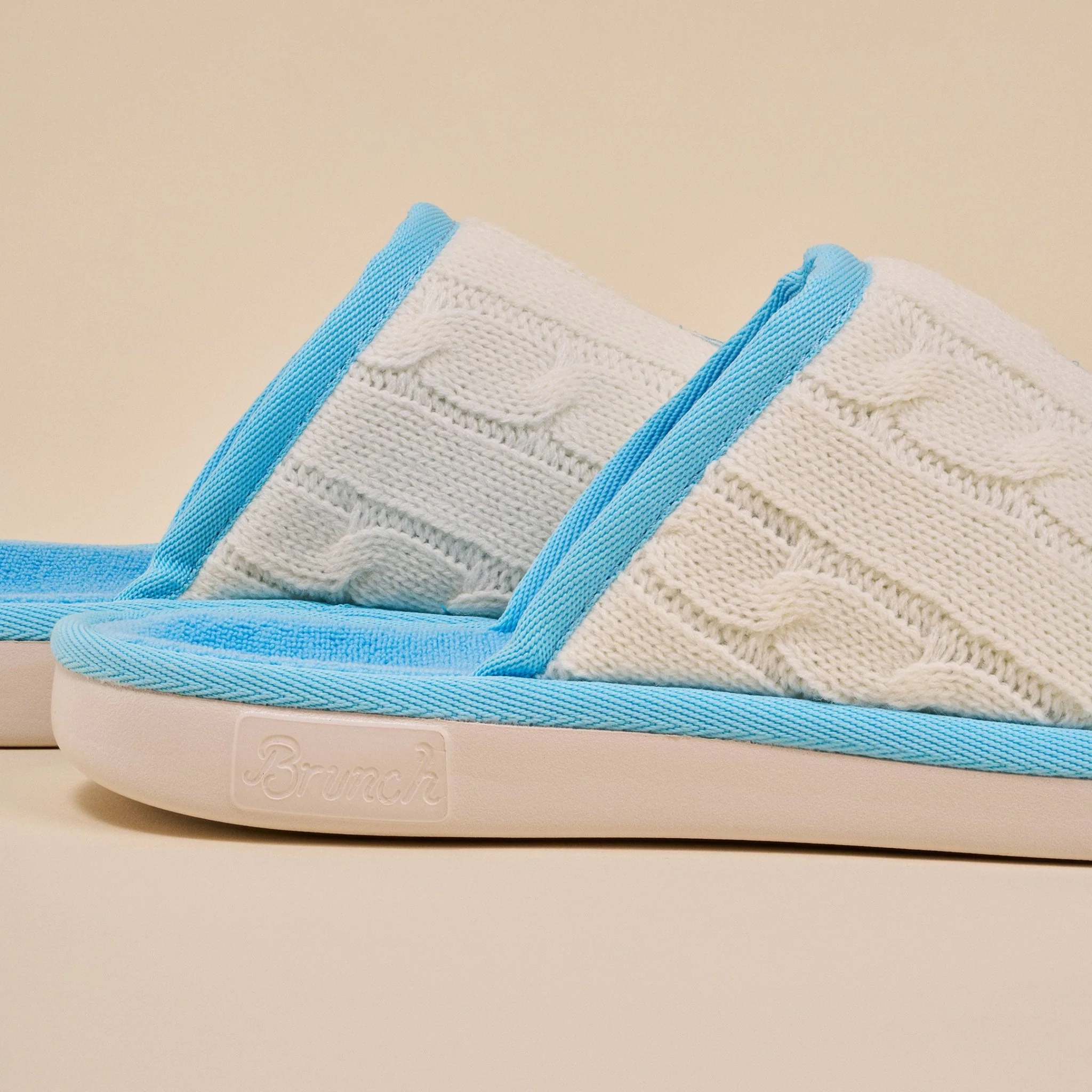Essential Prince - Baby Blue - Cable knit - Image 4